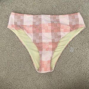 American Eagle midrise cheeky bottom